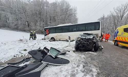 匈牙利西北部交通事故反映出的驾驶安全问题